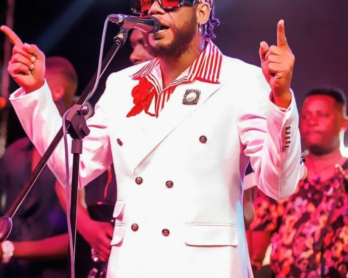 Réginald Cangé apporte son soutien au mouvement lancé par Thoy’Art 6 img 2962