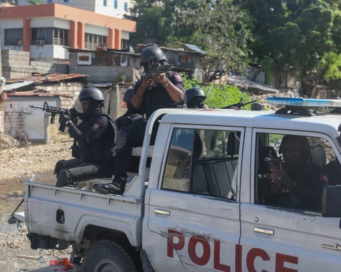 La PNH mène une opération musclée au marché Salomon et neutralise huit hommes armés 3 img 3006
