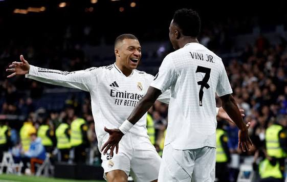 Ligue des champions : le Real Madrid retrouve Benfica en barrage après une phase de groupes compliquée 2 img 3078